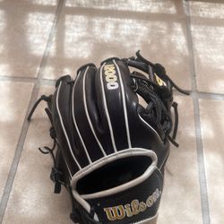 Wilson A2000