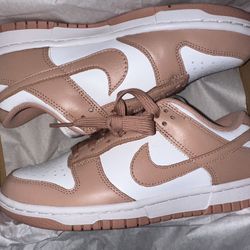 Nike Dunk Rose Whisper