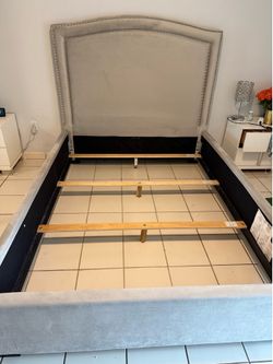 Queen size bed frame