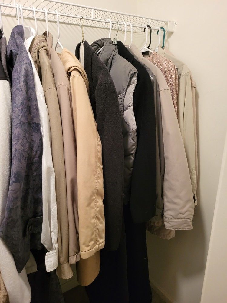 Clothing - Coats and Jackets - Ladies 