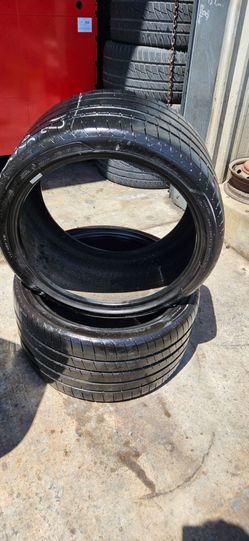 Goodyear 305 30 r21