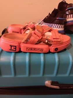 Men Dywane Wades  Sandals Size8.5