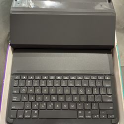 Logitech Protective Case + Keyboard For iPad Air 2 (NEW)