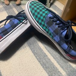 Women’s Size 9.5 VANS Era Style Shoes Multi-Colored Plaid Design Very Clean