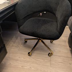 computer chair