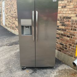 Frigidaire Fridge 