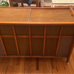 1960’s Magnavox