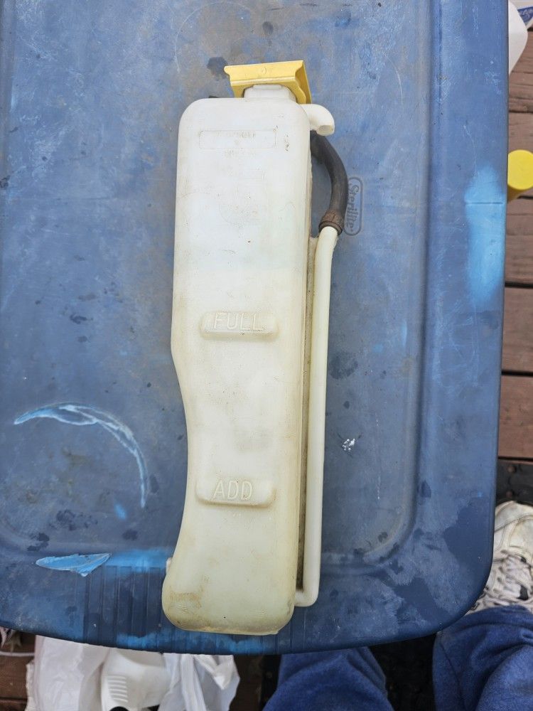 1994-02 Dadge Ram 1500 Coolant Overflow Tank Reservoir