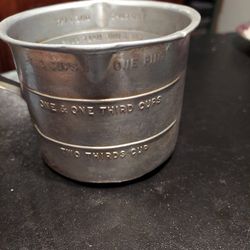 Vintage Metal Aluminum Measuring Cup $3.00