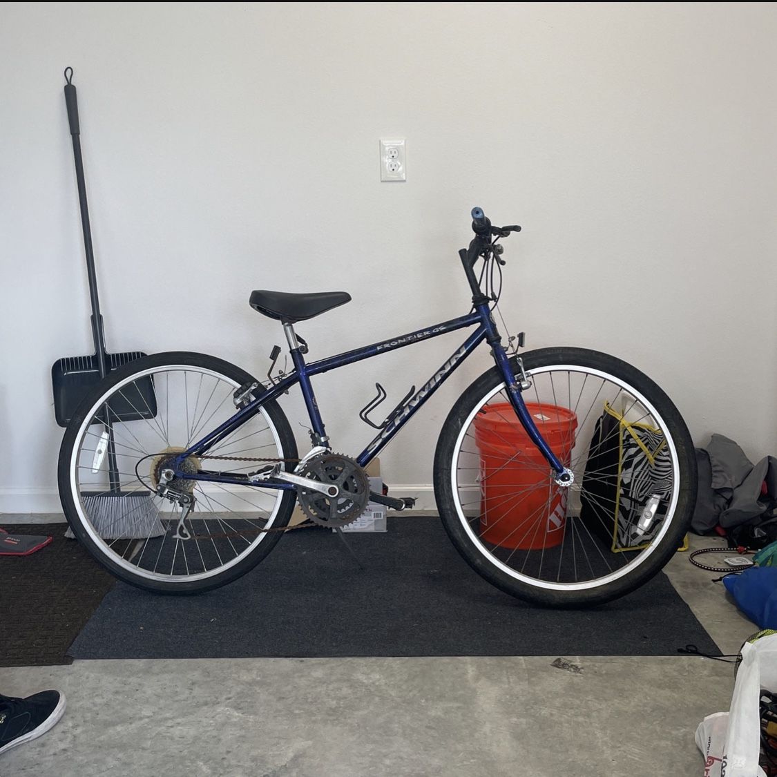 Schwinn Frontier GS 26” Bicycle