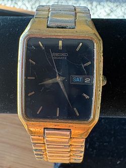 Seiko Gold and Black Rectangular Men's Quartz Watch