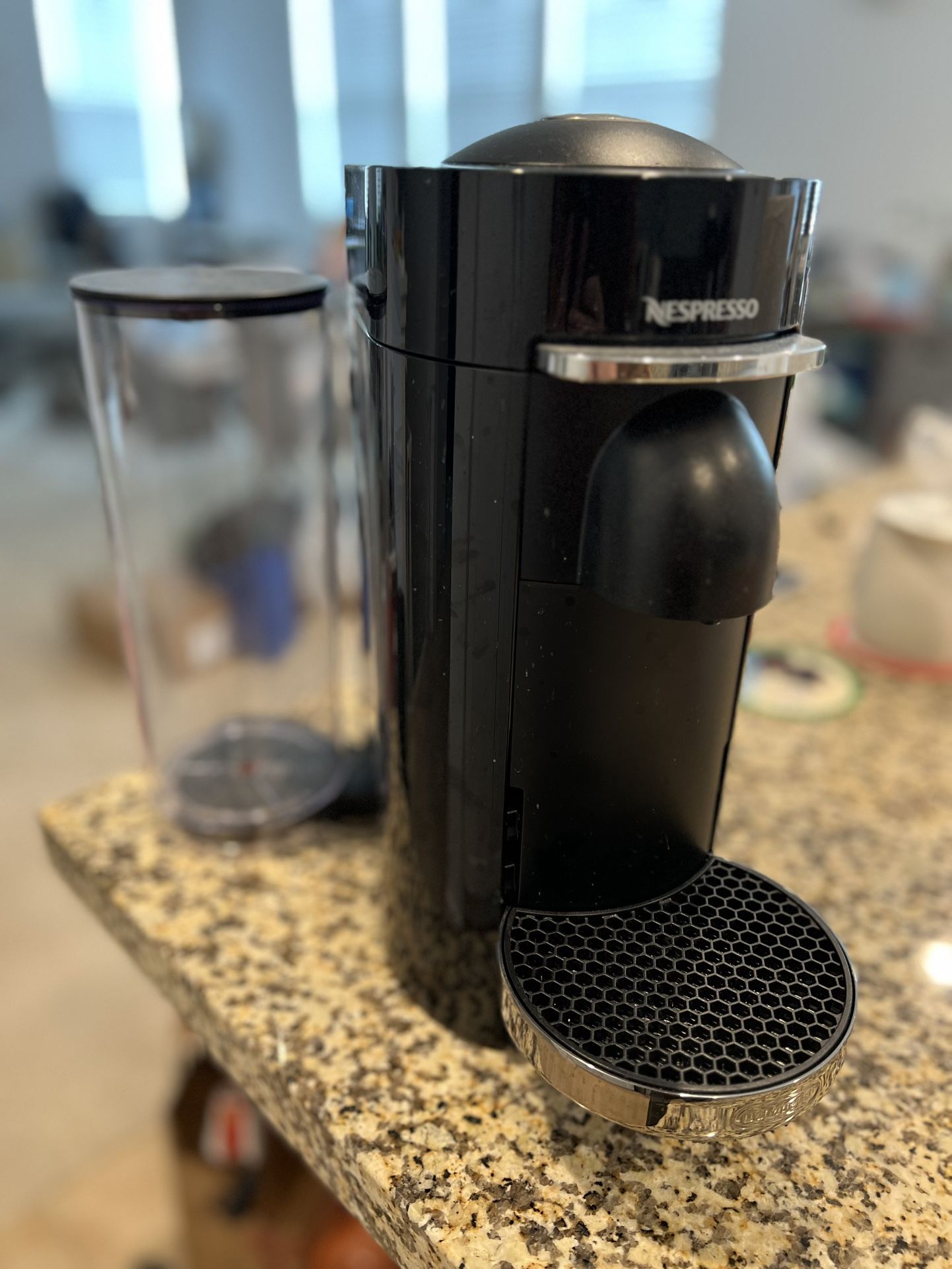 Nespresso Vertuo Plus Deluxe Coffee Machine