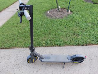 Navic Electric Scooter