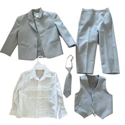 Peanut Butter Collection Boy's 3 Piece Gray Suit Size 4 + White Shirt & Tie 