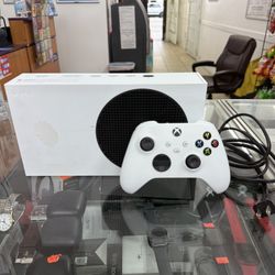 Excellent Condition Xbox Console Series S 1TB SSD Digital Version
