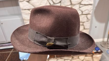 Brown Stacy Adam’s Fedora