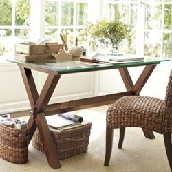 Pottery Barn Table (Dining Table / Desk)