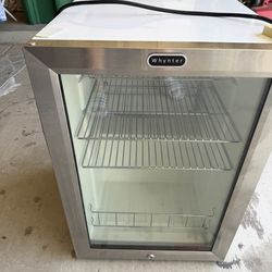 Whynter Wine refrigerator