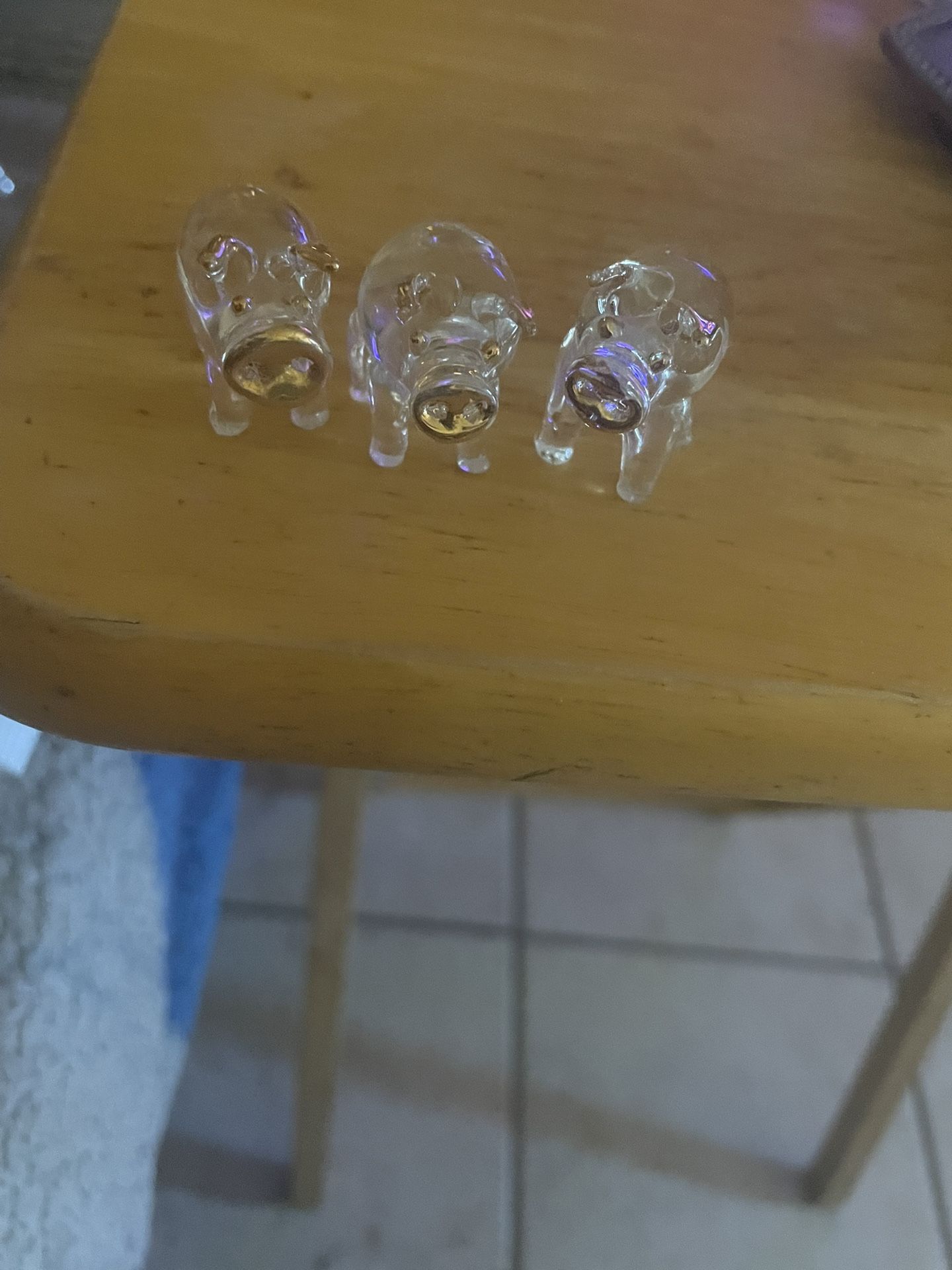 Pigs. Set Of Three.$4. Glass With Gold Trim. No Cracks, No Chips.