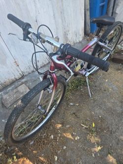 Mountain BIKE **Aluminum Frame