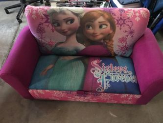 BEST OFFER. Disney Frozen couch. Can store toys