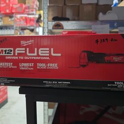 Milwaukee
M12 FUEL 12V Lithium-Ion Cordless Oscillating Multi-Tool (Tool-Only)