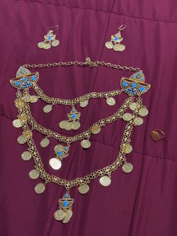 ✨ Gold Coin Jewelry Set