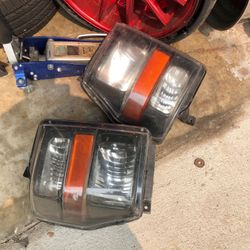 08-2010 Ford F-250-f350-f450 headlights