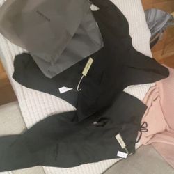 Fear Of God Black Essentials Set