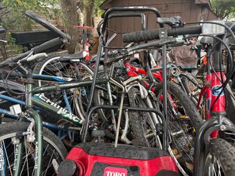 20+ Bikes & 5 razors