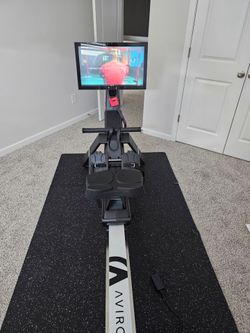 Aviron Strong Series Rower