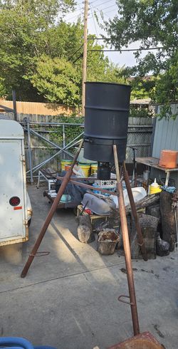 Deer Feeder