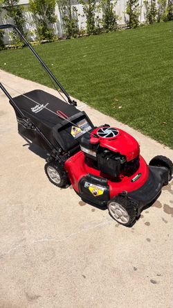 Craftsman Gas Push Lawn Mower with Bag