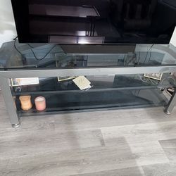 60 INCH TV STAND 