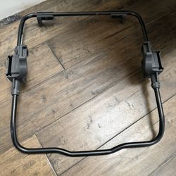 Uppababy Vista V2 Chicco Car Seat Adapter 