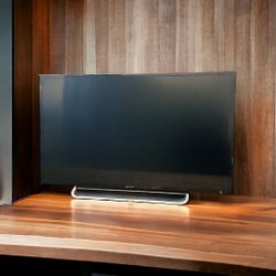 Selling SONY 40 Inch TV (KDL40W600B)