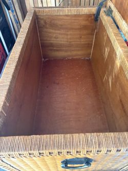 Crate a barrel toy/ blanket box