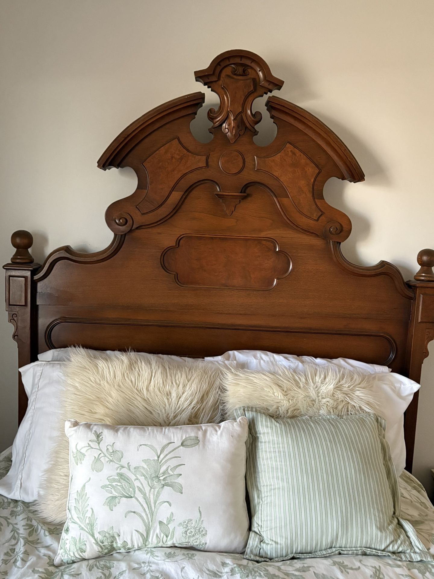 Antique Queen Sleigh Bed