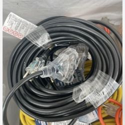 Extensión Cord 50ft 14/3 Guage 