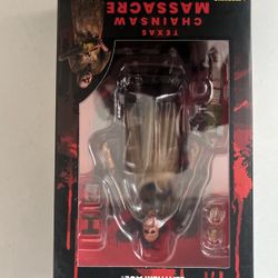 Leatherface Hiya Toys The Texas Chainsaw Massacre 4 Inches Tall