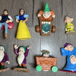 Vintage Disney Snow White & Seven Dwarfs Toy Lot – 8 Pieces (1990s)