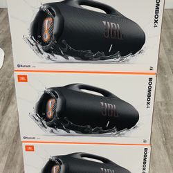 Jbl Boombox 4 Speakers Bluetooth 