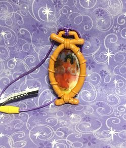 Disney - Elena of Avalor pendant necklace