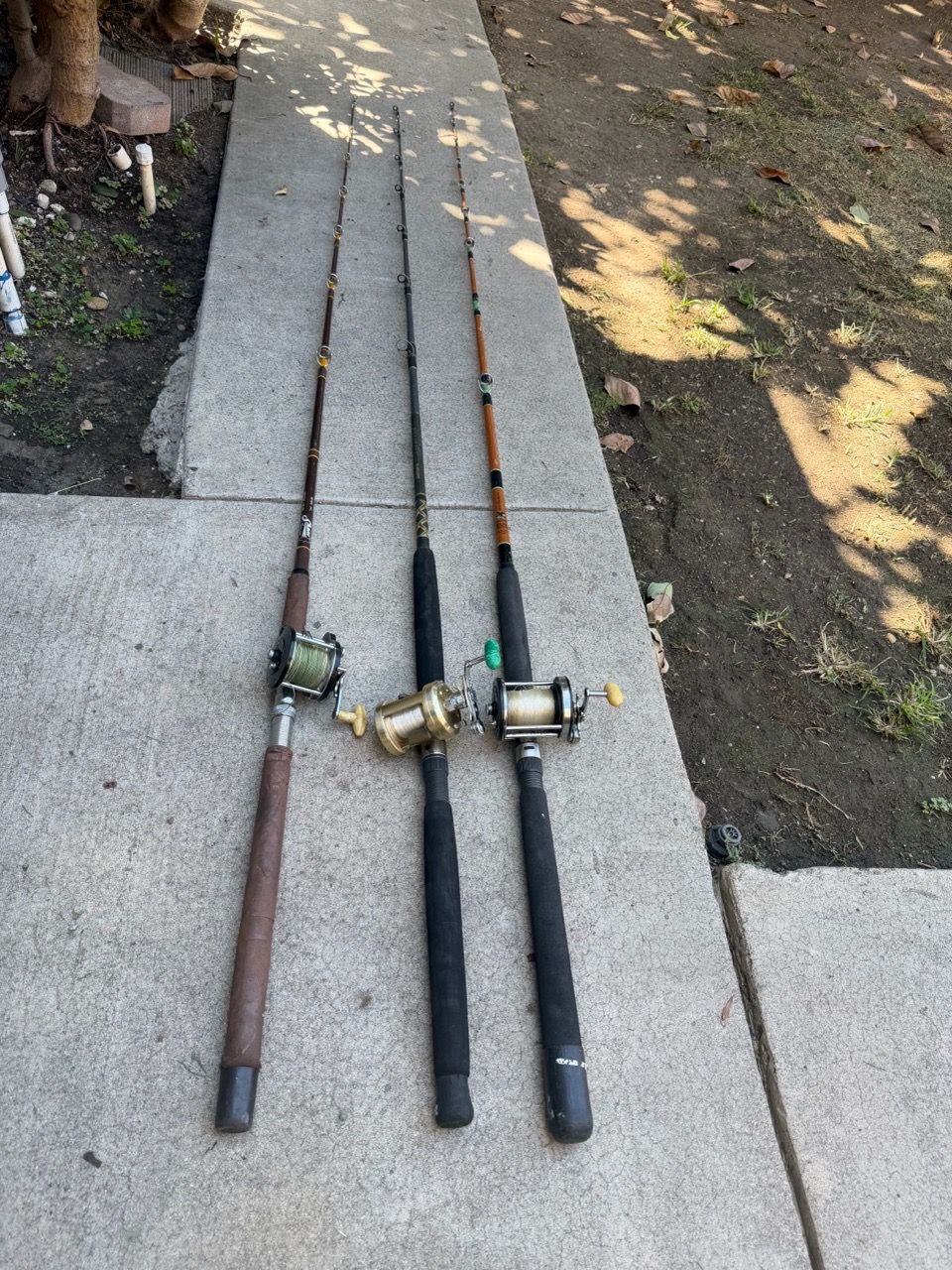 3 fishing rod with reels for Sale in Anaheim, CA - OfferUp