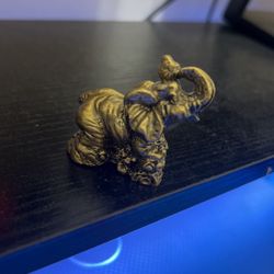 Gold Elephant Card Protector / Desk decoration