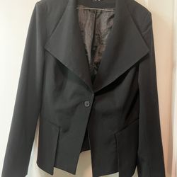 Black Blazer 