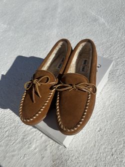 Minnetonka Moccasin Slippers - Womens 11 Brown Suede, New in Box
