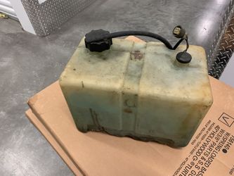 oil tank Yamaha outboard Engine