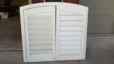 Plantation shutter