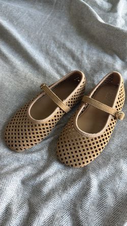 Zara girl shoes
